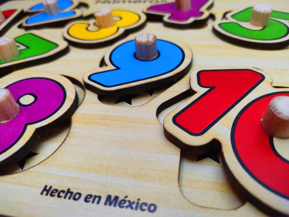 ROMPECABEZAS DE PIJAS 10 PIEZAS NÚMEROS