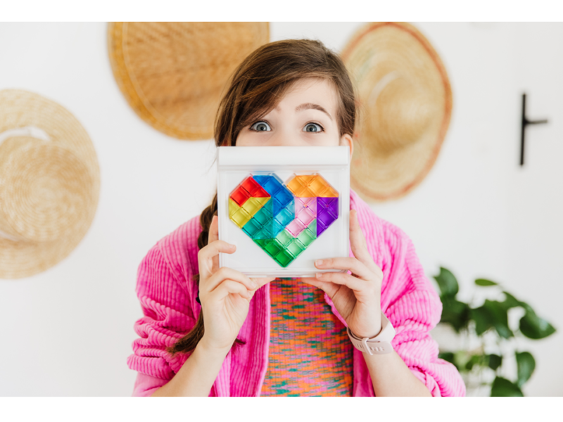 IQ LOVE JUEGO DE LOGICA - SMART GAMES