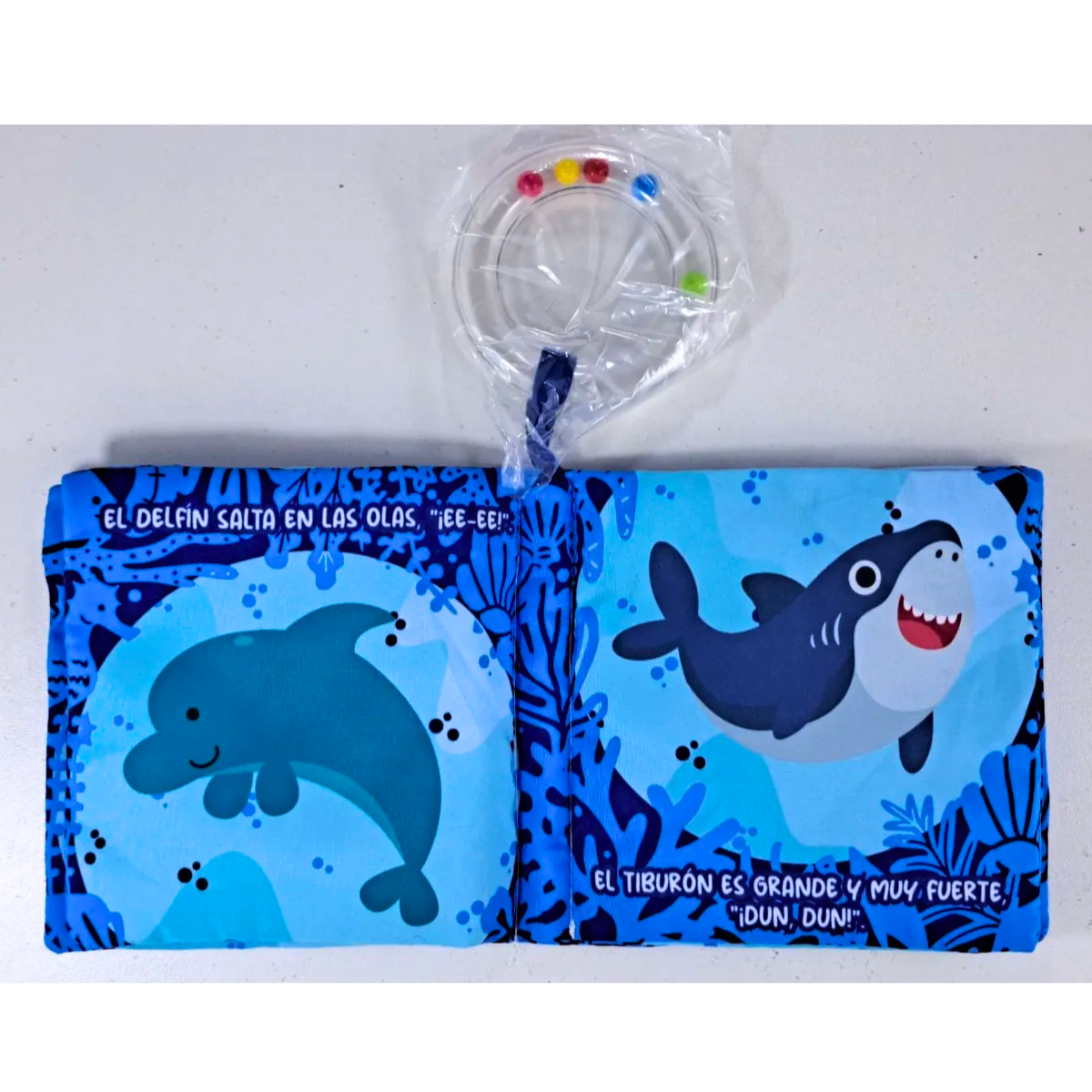 ENTRETELAS: EL MAR